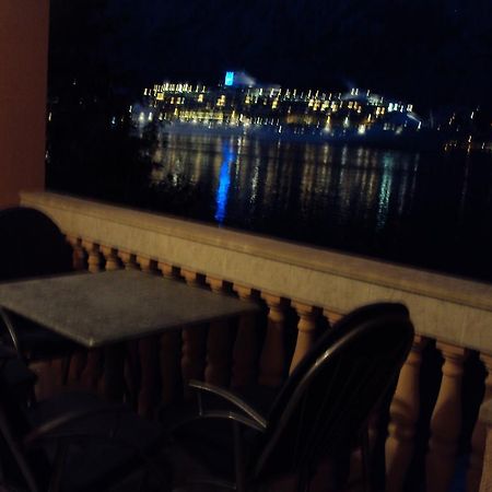 Apartments M&T Kotor Luaran gambar